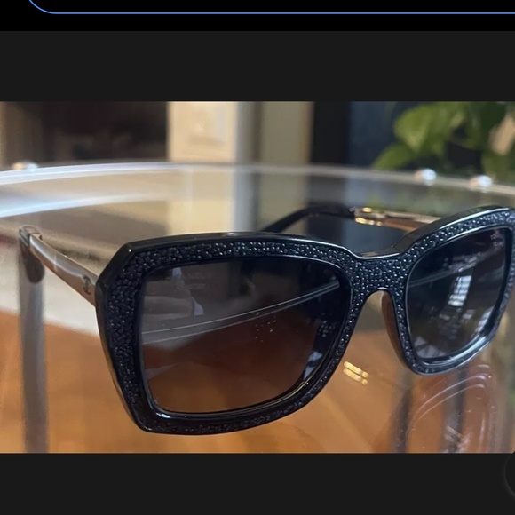 CHANEL  “Black Caviar”New  Sunglasses Gold 6047-Q ￼ c.622/S8  Size 54-20/140  3P main image 4